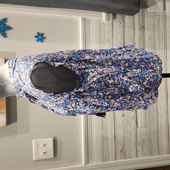 EUC Nanette Women's sz S Floral Blouse - Picture 3 of 5